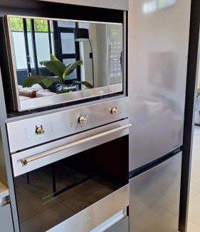 Menlo Park Apartment | Luxurious Upmarket Apartment