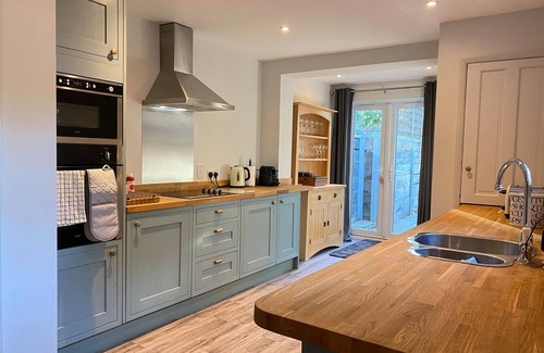 Bury St Edmunds House | Luxurious Victorian villa with parking, sleeps six