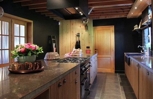 Achouffe Villa | Luxurious Villa in Houffalize with Sauna