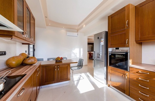 Asgourou Villa | Luxurious villa in quiet area near Rhodes town