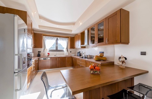 Asgourou Villa | Luxurious villa in quiet area near Rhodes town