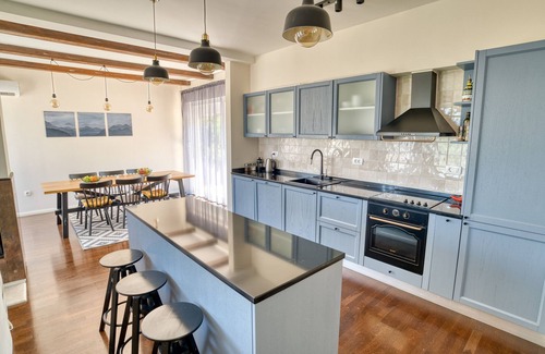 Bjelila Villa | Luxurious Villa with Pool in Lustica