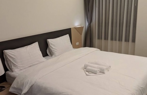 Bangkok Central Business District Condo | Luxury 2BR BTS Asok/Terminal21