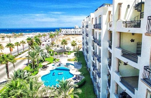 Bouvet Island Condo | Luxury 2br! Walk to the beach or downtown in 5 min