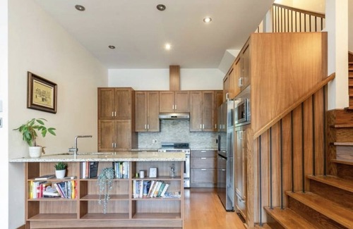 LaSalle House | Luxury 3Br House! Indoor Parking! 10 min to DT!