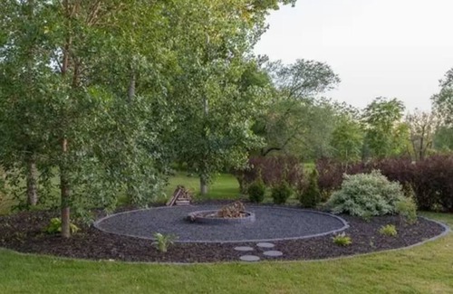 Steinbach House | Luxury 4 Bedroom Home