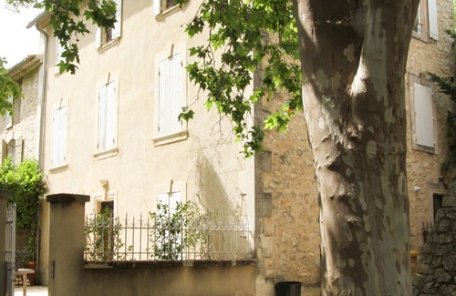 Merindol House | Luxury And Space In The Heart Of Provence