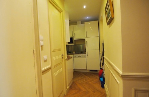 Saint-Merri Apartment | Luxury apartment at the heart of Paris Rent