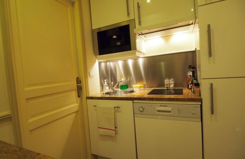 Saint-Merri Apartment | Luxury apartment at the heart of Paris Rent