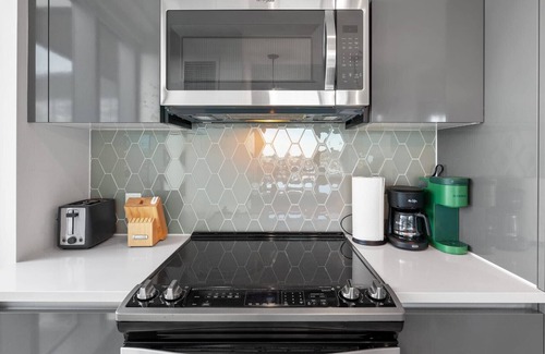 South End House | Luxury apt in South end