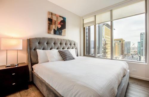 Seaport District Apartment | Luxury Apt with Gym