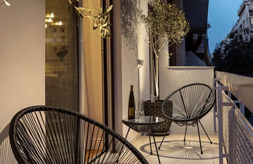 Kolonaki House | Luxury Athens Hearth 4bd ensuite