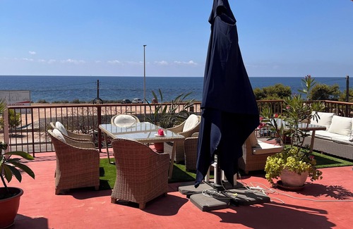 Calabardina Villa | Luxury Beachfront Villa. 5 bedroom . Large private garden and pool. 2 Balconies