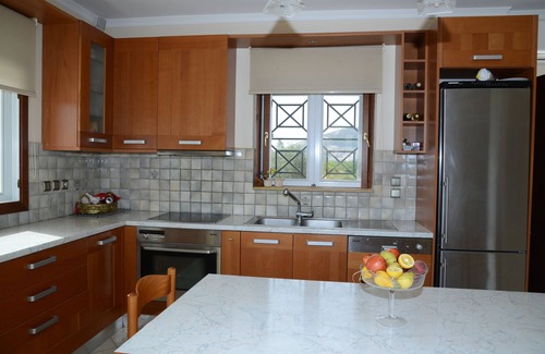 Kiveri Villa | Luxury beach-front Villa