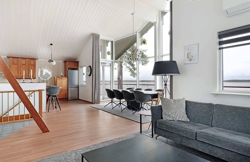 Hortlax Villa | Luxury Beachfront villa near Pite seaside resort