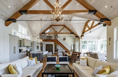 Rosseau Cottage | Luxury Build with Boathouse, SW Views on Lake Rosseau. 5 bdrms! Tesla Charger!