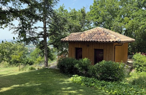 Pujols Cabin | Luxury, calm & nature: chalets nestled in a luxurious private estate