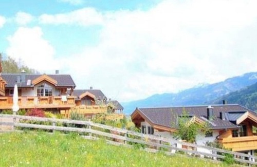 Piesendorf Ski Chalet | Luxury chalet in a quiet location near ski slopes and swimming lake/beach Zell am See