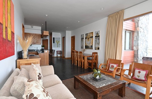 Farellones Ski Chalet | Luxury chalet with best skiing in the South American Andes