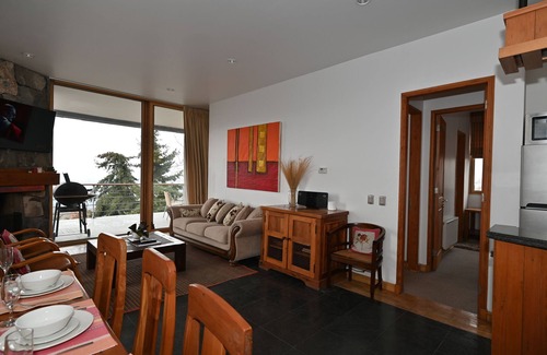 Farellones Ski Chalet | Luxury chalet with best skiing in the South American Andes