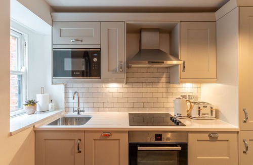 Chester Apartment | Luxury chapel apartment within Chester city walls.