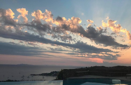 Koundouros Villa | Luxury Cycladic Villa in Koundouros