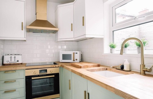 Ormeau House | Luxury Designer 4-bed Home in the Heart of Belfast