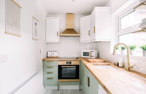 Ormeau House | Luxury Designer 4-bed Home in the Heart of Belfast