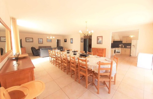 Saint-Lary-Soulan Apartment | Luxury Duplex, 15 Guests, WiFi, Pool, Parking, Ski Storage, 4 Stars, Saint-Lary-Soulan