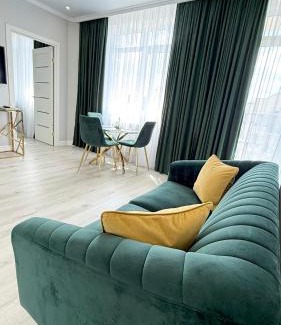 Irpin Apartment | Luxury Emerald Apartments