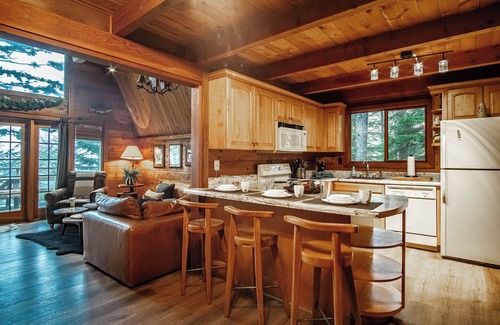 Snowshoe House | Luxury Fall Escape | North Westridge 111, 6BR