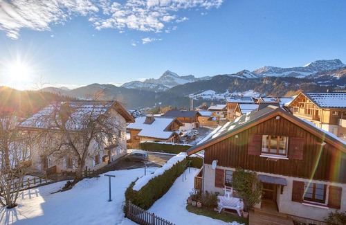 Notre-Dame-de-Bellecombe Ski Chalet | Luxury chalet with sauna and fireplace, sleeps 10