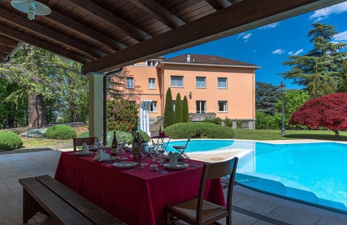 Canelli Villa | Luxury Hilltop Villa - 30.000 sqm Secular Park - Large Swimming Pool