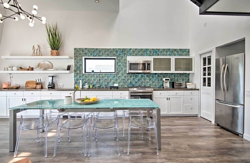 Hollywood Beach House | Luxury home just steps from the sand with ocean & channel island views!