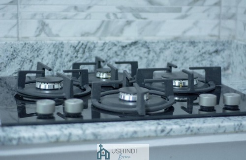 Kitengela Villa | Luxury Home with enough room for family. Rooftop dining with views.