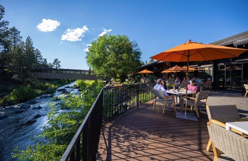 Orchard District Apartment | Luxury in Bend, OR | Guestroom + Nature Experience