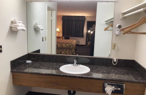 Norwalk Hotel | Luxury Inn