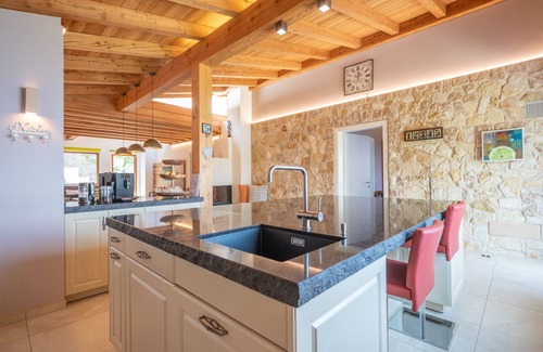 Brenzone sul Garda Villa | Luxury villa on quiet hillside with stunning views and romantic Olive Grove