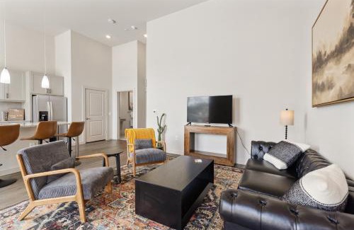 Windsor Park Apartment | Luxury Loft Style Apartment