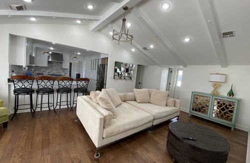 Artesia House | Luxury Marble Getaway for a place you’ll never want to leave