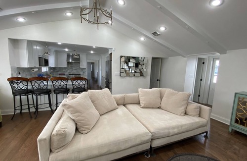 Artesia House | Luxury Marble Getaway for a place you’ll never want to leave