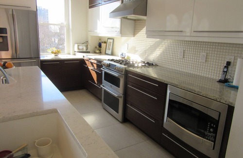 West New York Apartment | Luxury Modern, Immaculate 2 Bedroom 2 Bath- NYC, Harbor And Hudson River Views