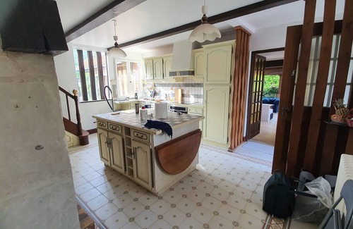 Clarbec House | Luxury norman house 20 min from the beach, private pool/tennis/basketball/piano!