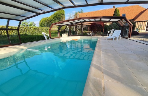 Clarbec House | Luxury norman house 20 min from the beach, private pool/tennis/basketball/piano!