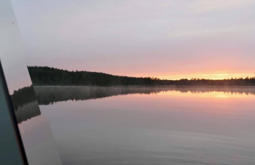 Los Boat Rental | Luxury Off-Grid Dream in Hamra National Park.