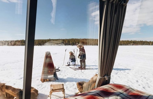 Los Boat Rental | Luxury Off-Grid Dream in Hamra National Park.