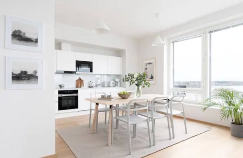 Kallio Condo | Luxury penthouse with stunning sea views & sauna