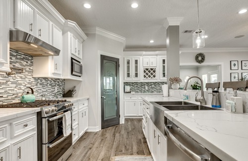 Pirates Beach West House | Luxury Pirates Beach home with private pool, tropical bar, hot tub, WiFi & gym