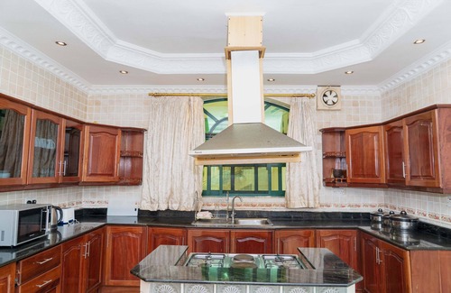 Oyster Bay Apartment | Luxury Residence with Ocean View in Masaki