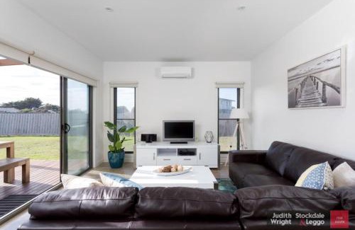 Surf Beach House | Luxury Retreat at Pristine Surf Beach with wood fireplace